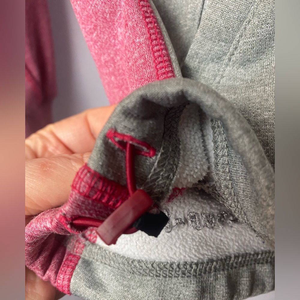 Nike Therma-FIT Gray Pink Pullover Hoodie Athleisure gym  S - Picture 5 of 8